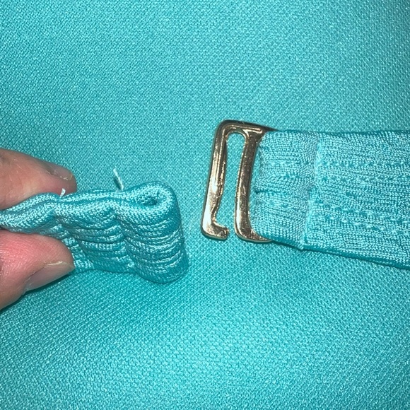 NWOT Women’s Teal Bikini Top - Picture 8 of 9